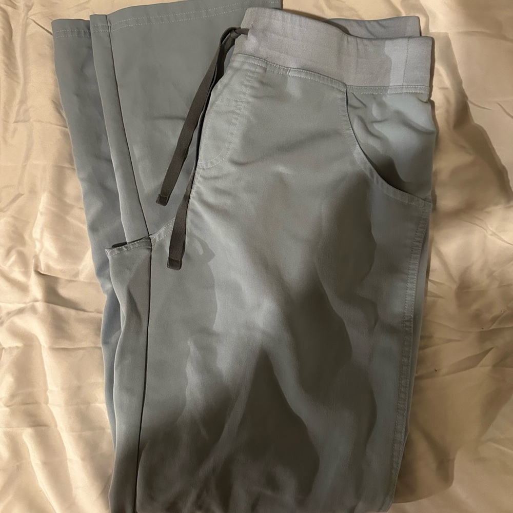 Figs Kade Cargo Scrub Pant